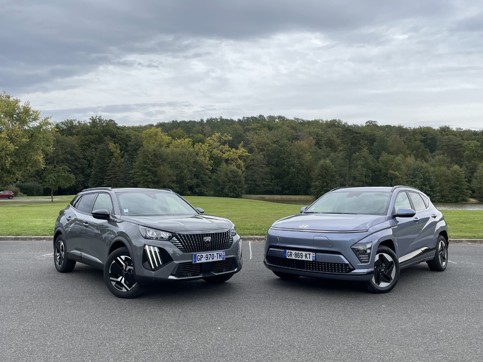 Comparatif vidéo - Hyundai Kona vs Peugeot e 2008 : quel SUV pour ...