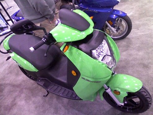 New York International Motorcycle Show 2009 : le nouveau scooter électrique Vectrix VX-2