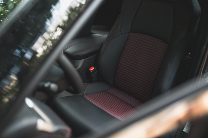 Essai Toyota Rav4 Plug In Hybrid 2020 Promesses Tenues - 2020 Toyota Rav4 Car Seat Covers Essai Toyota Rav4 Plug In Hybrid 2020 Promesses Tenues - 2020 Toyota Rav4 Car Seat Covers