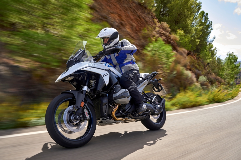 Essai - BMW R1300 GS : nouvelles bases pour la référence maxi trail ...