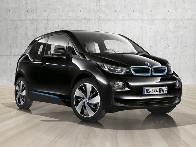 BMW lance la série spéciale i3 Black Edition