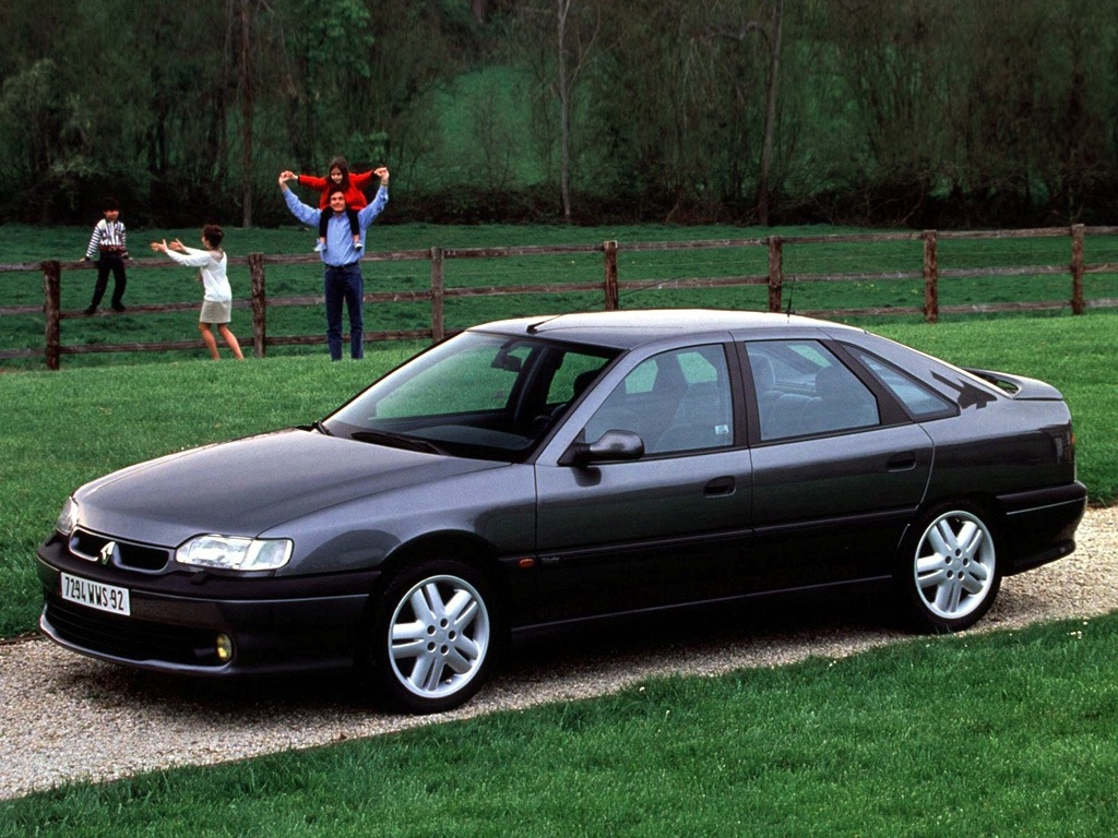 Renault Safrane Biturbo 1993 1996 La Plus Rapide Des Limousines Francaises Des 12 000