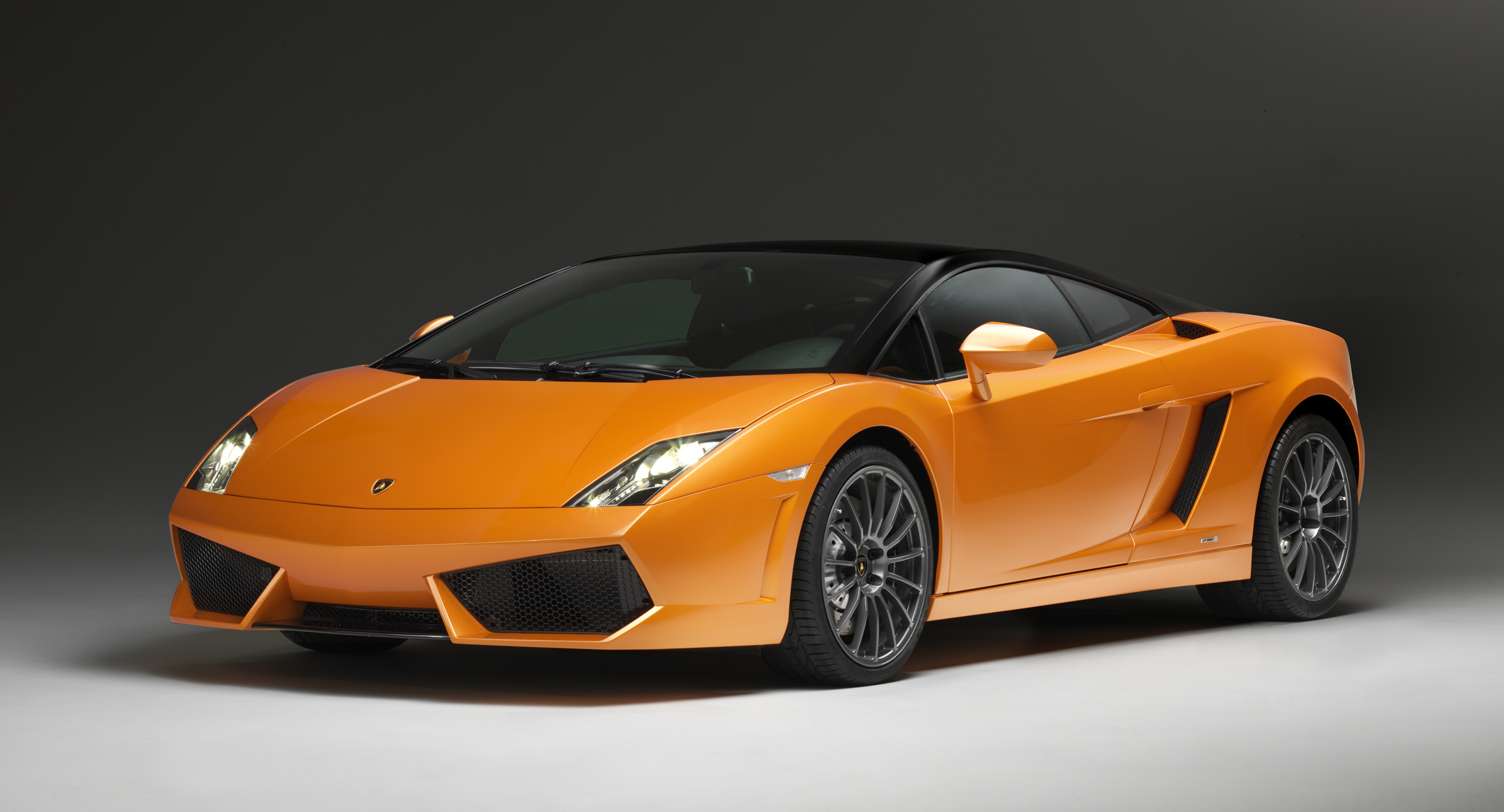 S 233 Rie Sp 233 Ciale Lamborghini Gallardo Lp 560 4 Bicolore