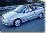 Quatre cabriolets d’occasion de 26 000 à 99 000 F