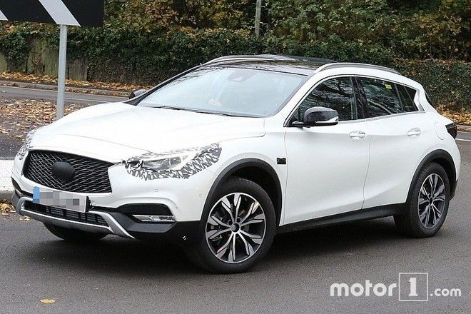 Surprise : l'Infiniti QX30 presque sans camouflage