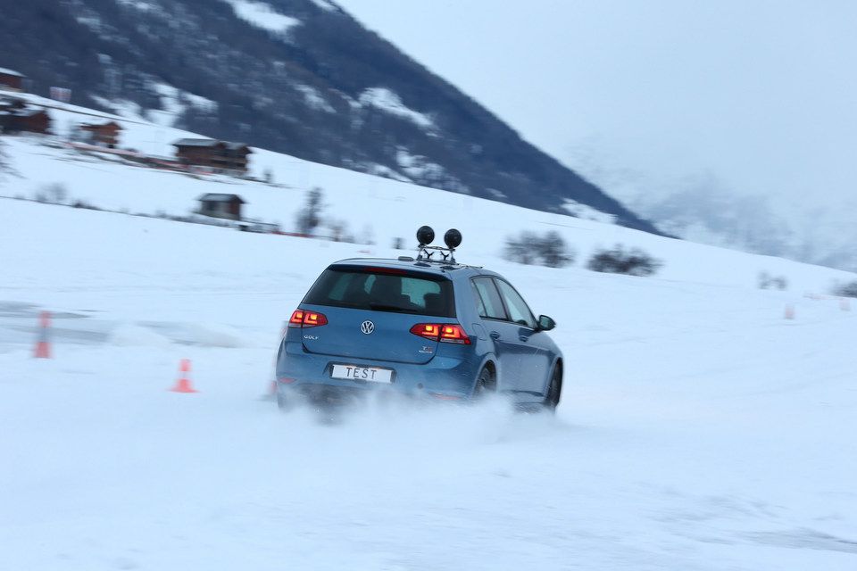 Tests de pneus hiver les meilleurs...et ceux à éviter