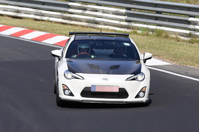 Surprise : une Toyota GT86 spéciale sur le Nürburgring