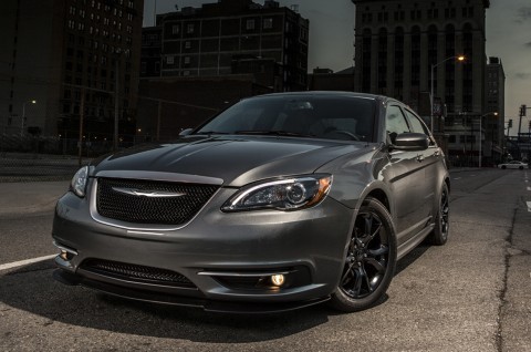Salon de New York - Chrysler 200 éditon spéciale Carrhart : plus agressive que jamais