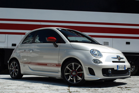 Essai vidéo - Abarth 500 : petite mais méchante