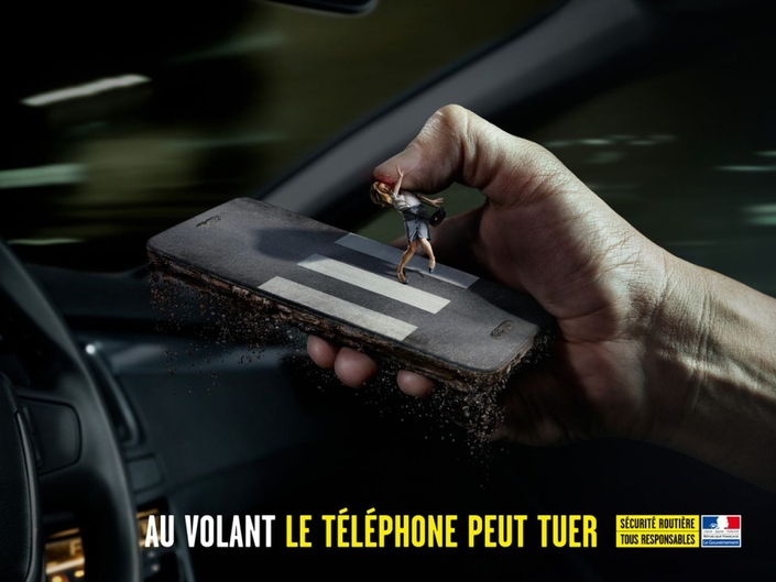 Sécurité routière : une procédure intrusive pour lutter contre le téléphone au volant