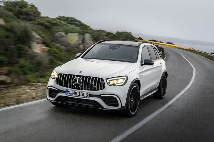 Salon de New York 2019 - Mercedes GLC : restylage pour les 63 AMG