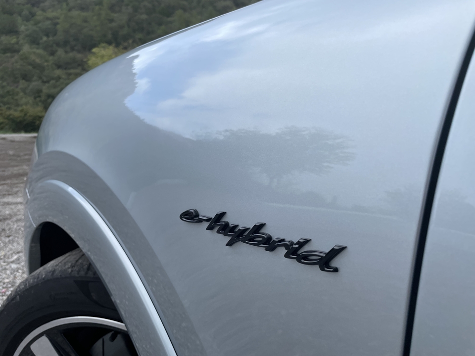 Porsche Cayenne Coupé Turbo EHybrid (2023) La fiche technique