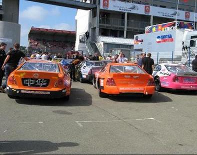 Racecarseries: Du sprint du Mans à l'endurance de Ledenon