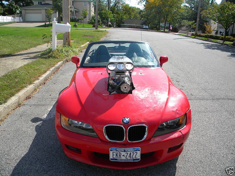 BMW Z3 V8, Alice ça glisse... (au pays des merveilles)