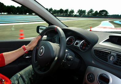 Essai groupé : Renault Clio RS vs Megane RS26 F1 Team.1