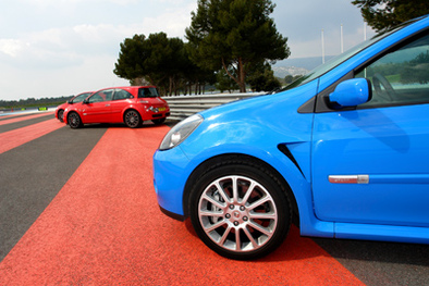 Essai groupé : Renault Clio RS vs Megane RS26 F1 Team.1