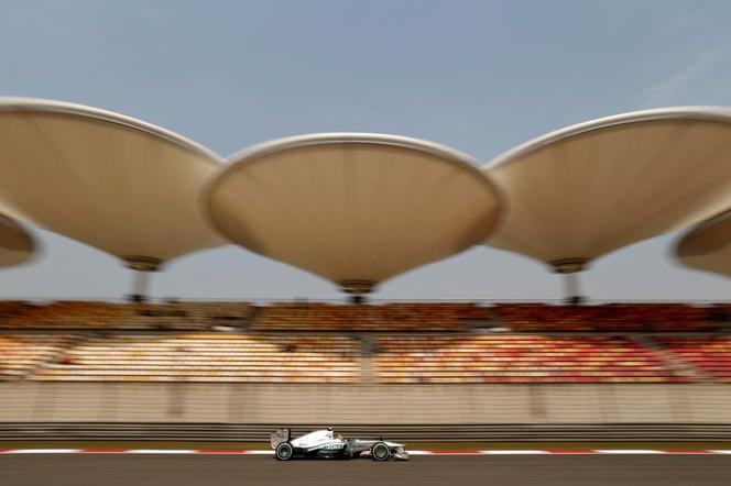 F1 GP de Chine - Qualifications : Lewis Hamilton place Mercedes en pole