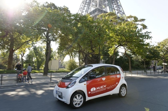 Essai vidéo - Mitsubishi i-Miev : ampère et contre tous