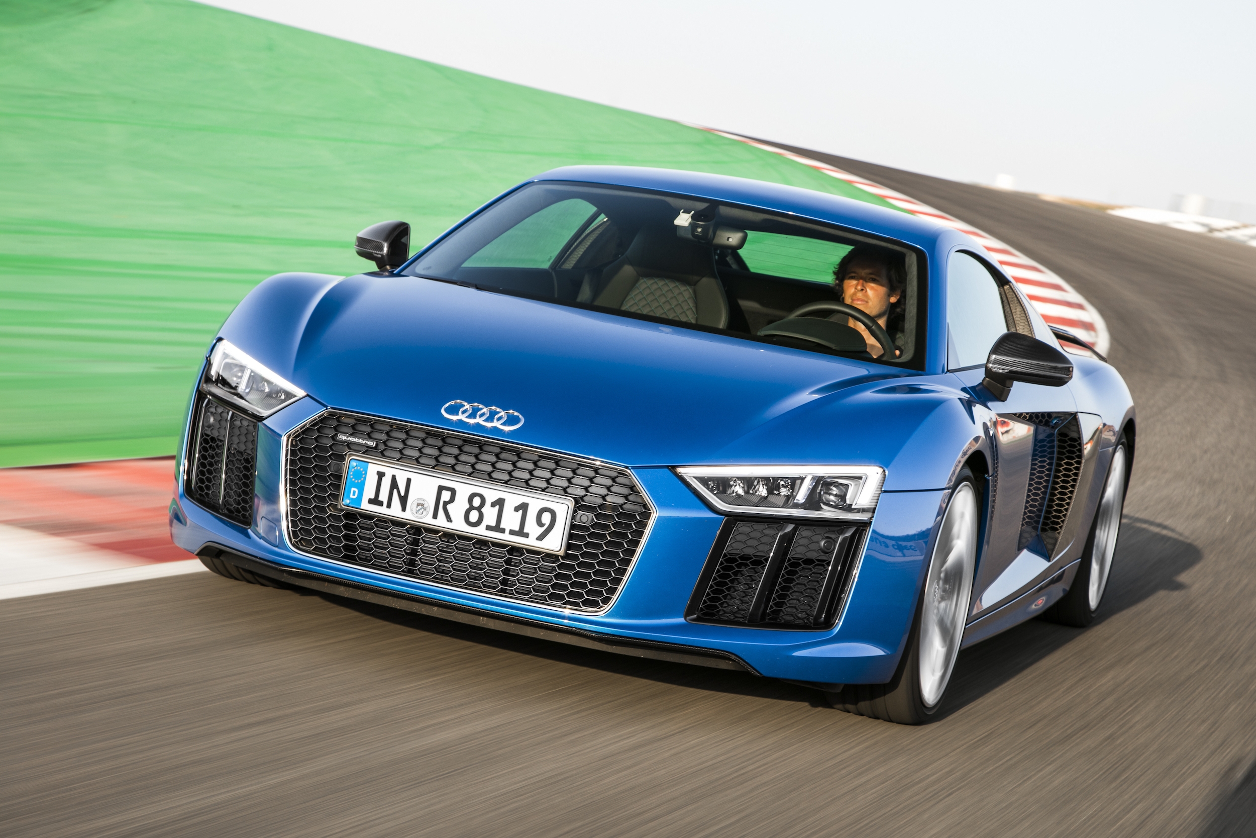 Essai vidéo : Faut-il pleurer la mort de l'Audi R8