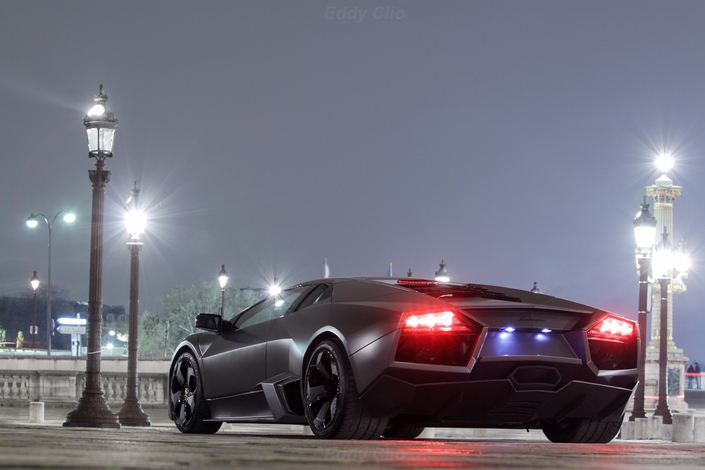 La Lamborghini Reventon a été commercialisée à seulement 20 exemplaires. Vous avez sous les yeux le modèle 0/20.