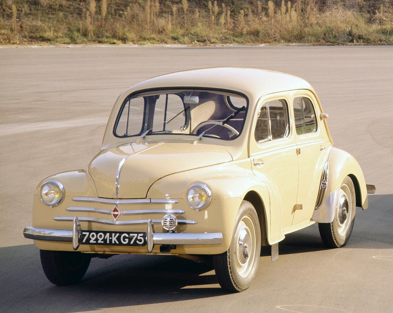 【smile】 Citroën Type H, comme un avion sans ailes