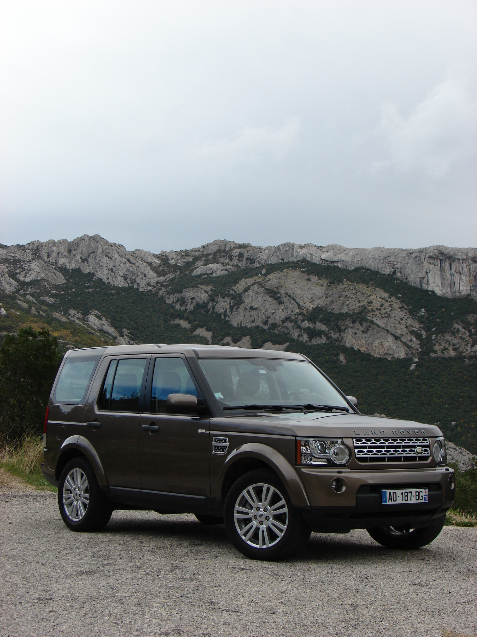 Land rover f25