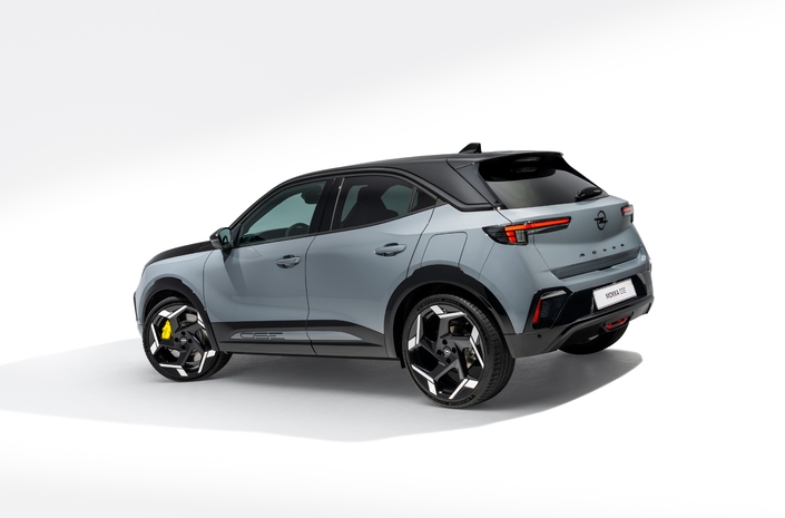 L’Opel Mokka devient plus méchant avec une inédite version GSE 100 % électrique.