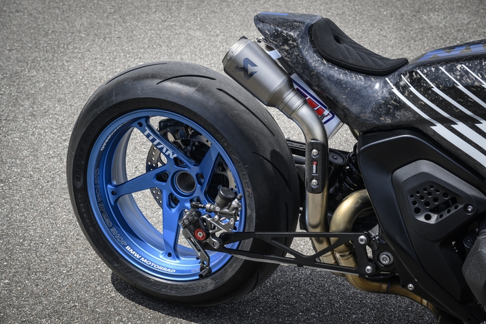 La nouvelle BMW R 1300 R prend du muscle !