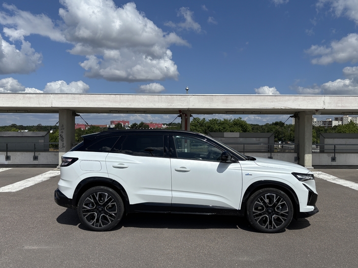 L'hybridation de l'Austral est plus avancée et lui permet de consommer moins. Sur notre parcours, le SUV de Renault a consommé une moyenne de 6,2 l/100 km.