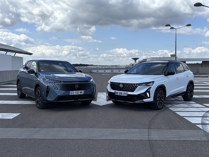 Le Peugeot 3008 chahuté par le nouvel Austral