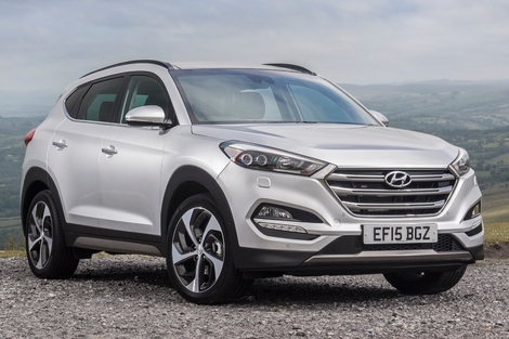 Grande calandre, optiques éffilées, passages de roue marqués, le Tucson reprend les codes du SUV.