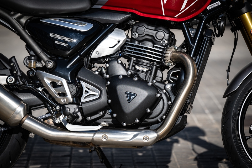 Essai Triumph Speed 400 (2024) la bien nommée