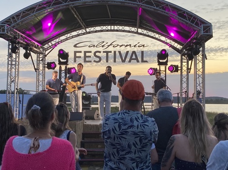Comme tout festival qui se respecte, celui-ci avait son concert, en l'occurrence celui de Boulevard des airs…