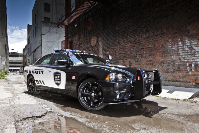 La Dodge Charger de police "pace car" pour la prochaine course de Nascar