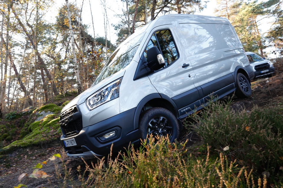 Essai Ford Transit Trail Un 4x4 Simple Et Efficace Page 4 essai-ford-transit-trail-un-4x4-simple-et-efficace-page-4
