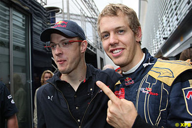 Formule 1 - Italie: Bourdais au sommet de la vague