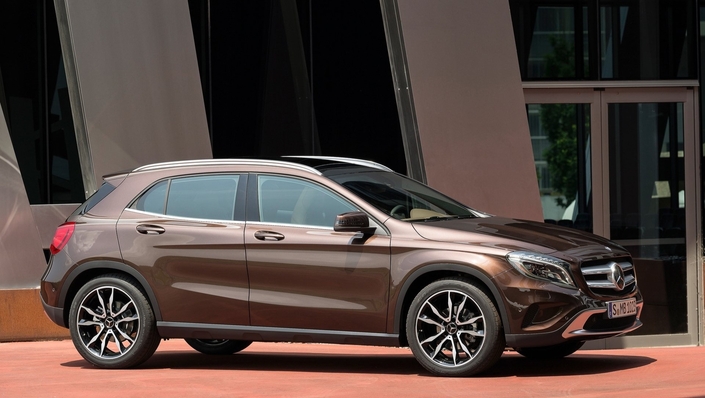 La Mercedes GLA de première génération (2013-2022) mélangeait les codes d'une berline et d'un SUV.