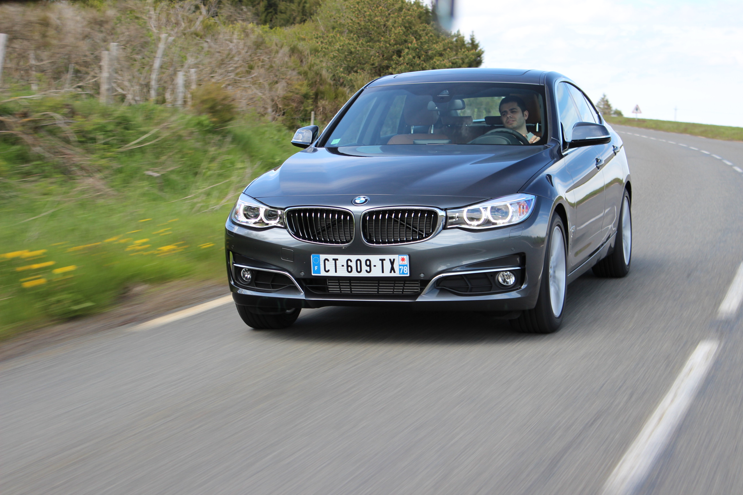 Bmw Serie 3 La Plus Fiable Essai vidéo - BMW Série 3 GT : une histoire de taille
