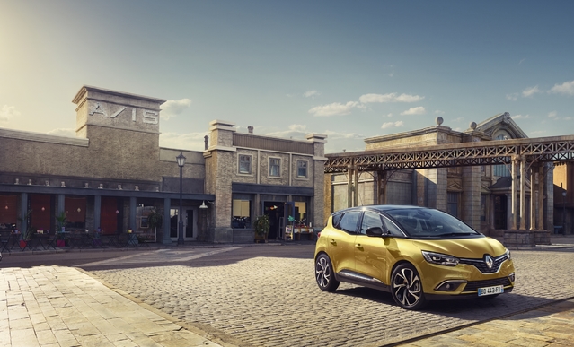 Renault officialise le nouveau Scénic