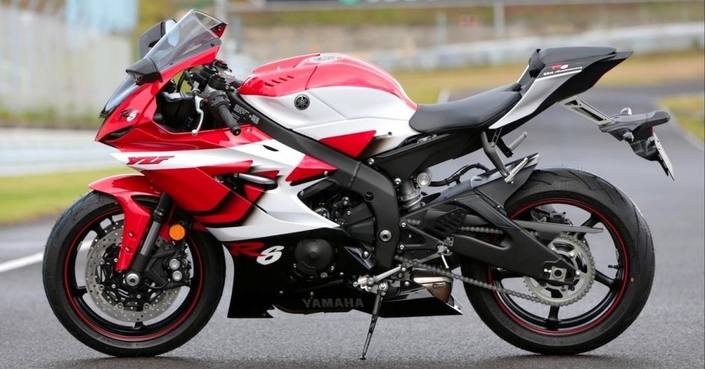 Nouveauté - Yamaha : quand la R6 retrouve sa robe d’il y a 20 ans