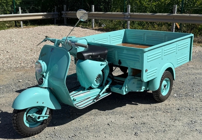 Triporteur Vespa ACMA 125 cm3
