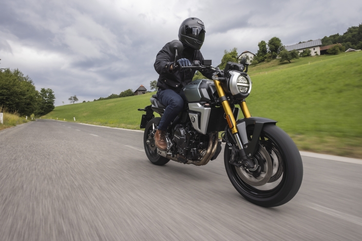 Belle, réussie mais chère cette Suzuki GSX-8T !