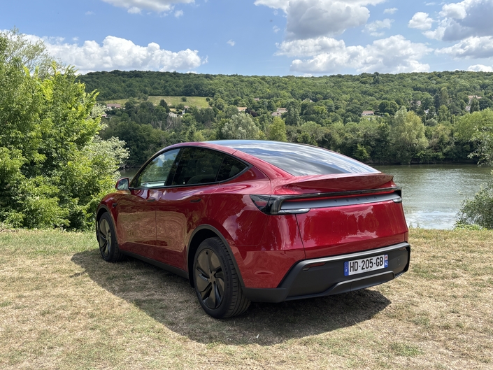 Tesla Model Y Propulsion - The Show Musk Go On