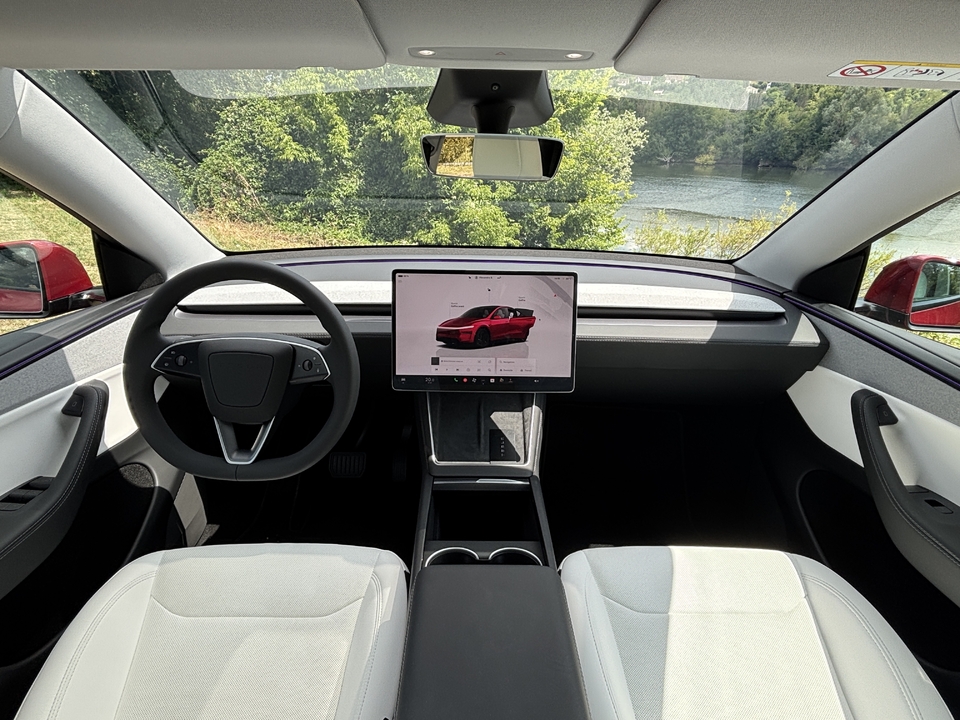 Tesla Model Y Propulsion - The Show Musk Go On