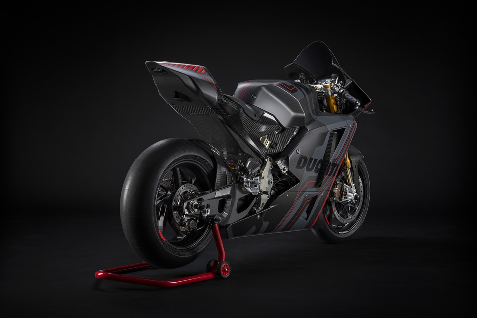 Premières infos techniques et images de la Ducati électrique