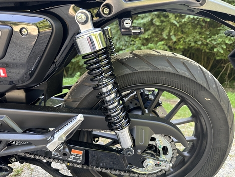 La Honda GB350S est-elle plus qu’un exercice de style ?