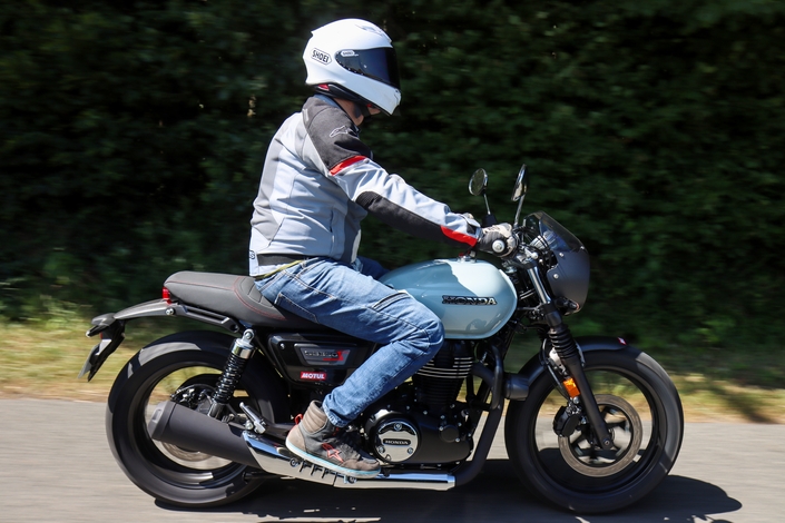 La Honda GB350S est-elle plus qu’un exercice de style ?