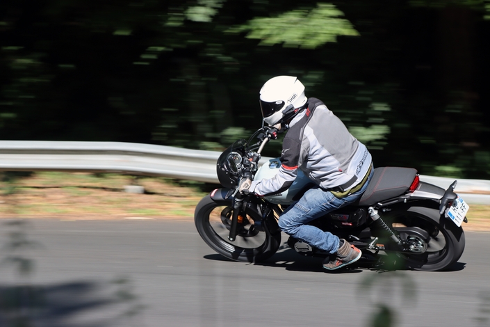 La Honda GB350S est-elle plus qu’un exercice de style ?
