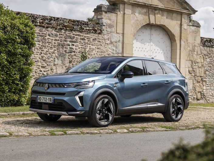 Le Symbioz, version allongée du Captur est un succès.