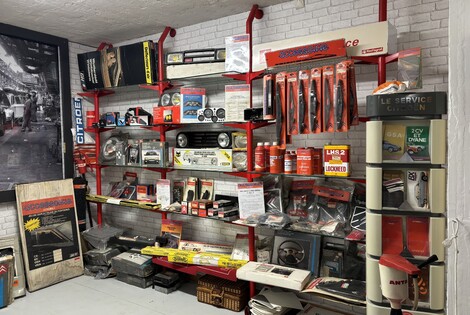 L'homme aux 120 Citroën qui a décidé d'en faire un incroyable musée